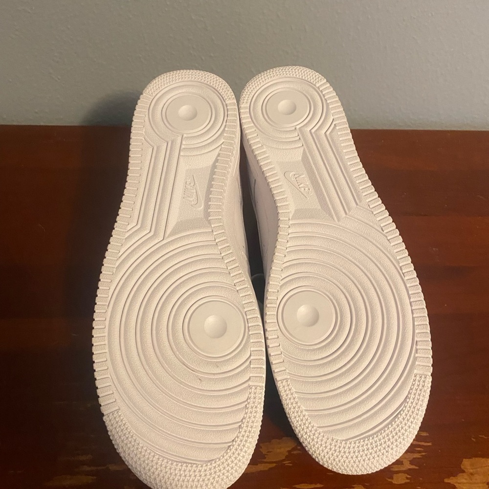Nike Men's White Athletic Shorts Air Force 1 new - Picture 5 of 6